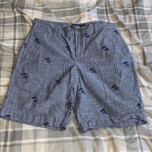 Men’s blue Hawaiian themed shorts